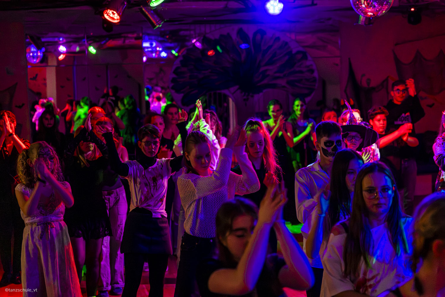 20251025 Halloween Tanzparty 9249